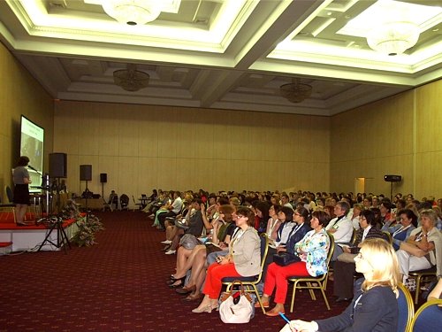 4-й Международный учебный курс под эгидой ISUOG и РАСУДМ - ''Последние достижения в пренатальной ультразвуковой диагностике пороков развития плода'', Москва, 2013 г.