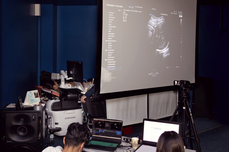 УЗ-сканер W10 (экспертный класс, Samsung Medison) для проведения мастер-классов предоставила компания «Медиэйс»