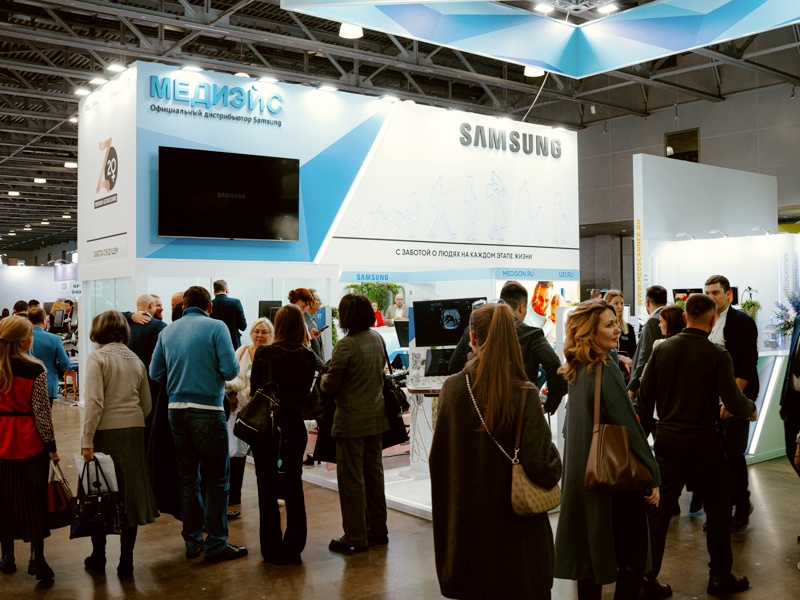 Стенд компании «Медиэйс» на открытии выставки «Здравоохранение 2025»