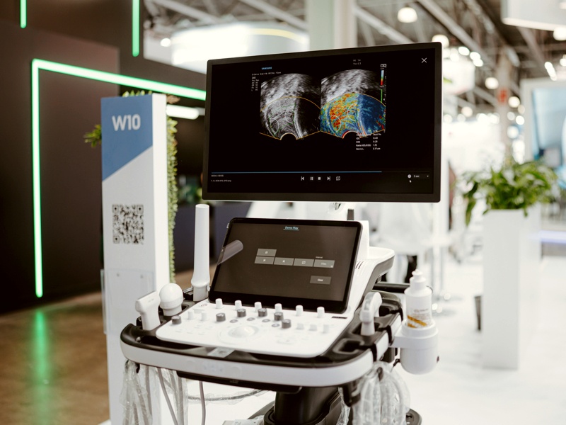 УЗ сканер Samsung W10 на выставке «Здравоохранение 2025»