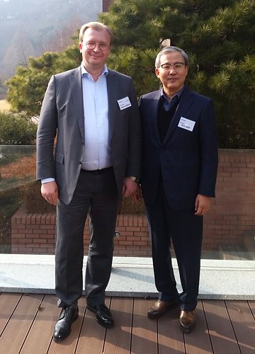 Генеральный директор Медиэйс и президент Samsung Medison в Корее