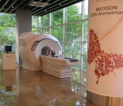 Магнитно-резонансный томограф Medison